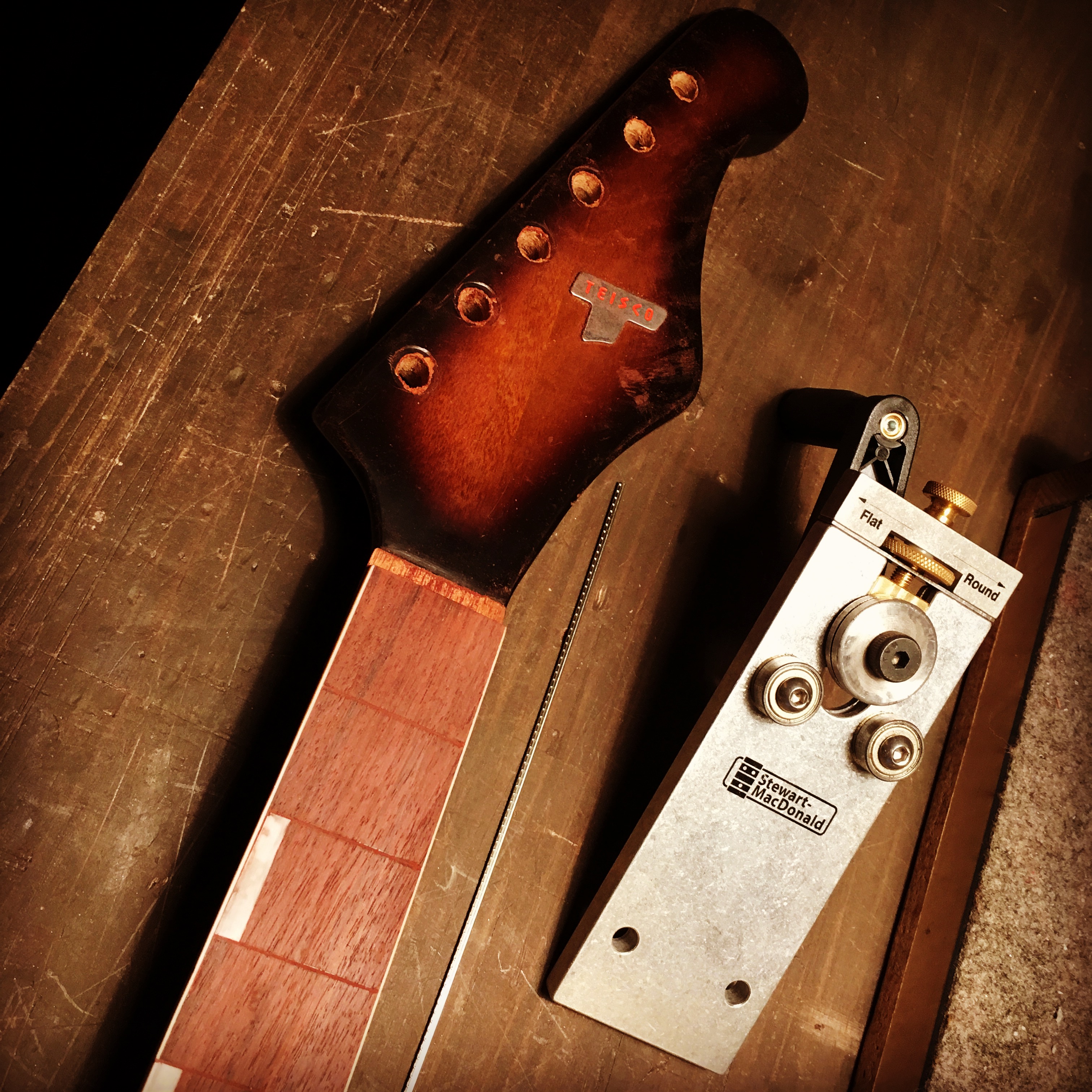 ビザールギターのフレット交換及び調整 | ビザールギター専門店 Bridge